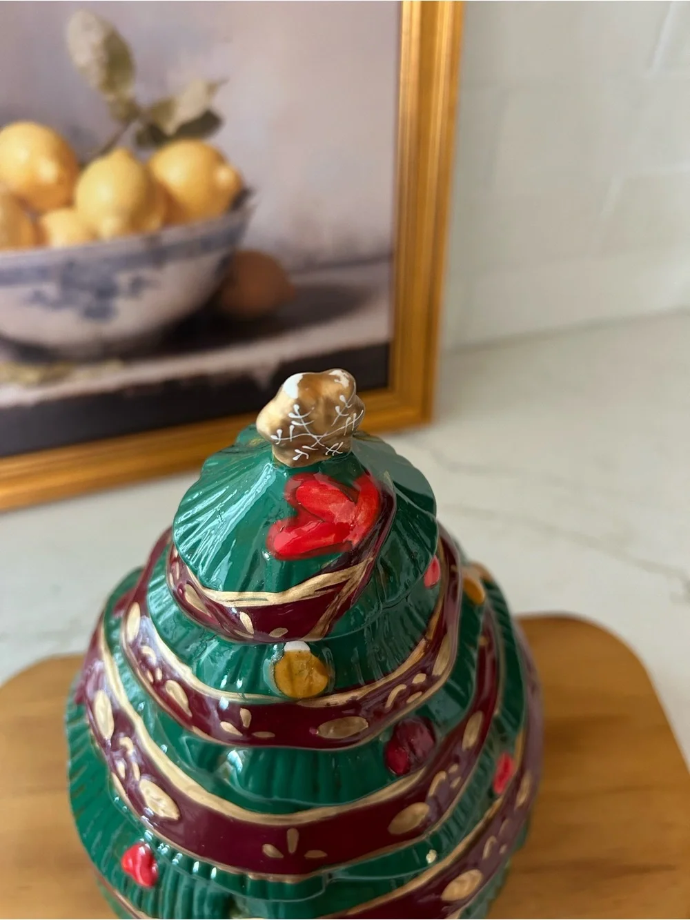 Gibson Classic Christmas Tree Ceramic Snack Cookie Jar Holiday Collection 7.5”